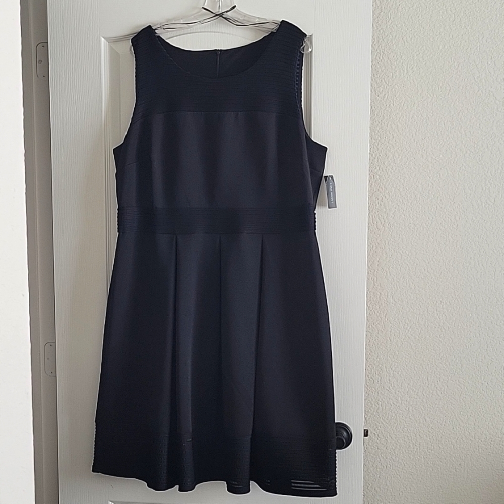 NWT LANE BRYANT Black Sleeveless Mesh Lace Accent Dress